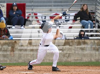 Thumbnail 3 in Aquinas vs. Yorba Linda (National Classic) photogallery.