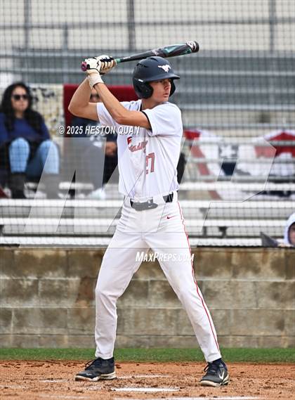 Thumbnail 3 in Aquinas vs. Yorba Linda (National Classic) photogallery.