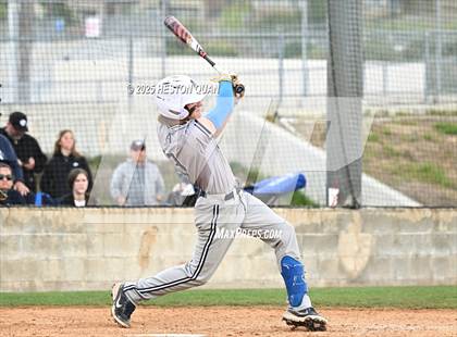 Thumbnail 3 in Aquinas vs. Yorba Linda (National Classic) photogallery.