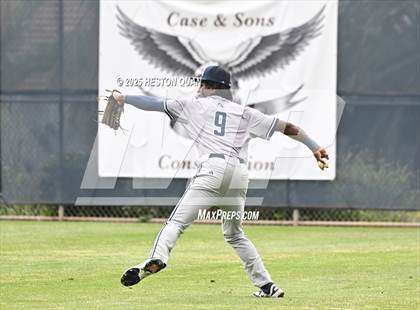 Thumbnail 1 in Aquinas vs. Yorba Linda (National Classic) photogallery.