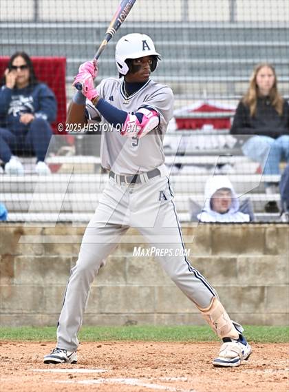 Thumbnail 2 in Aquinas vs. Yorba Linda (National Classic) photogallery.