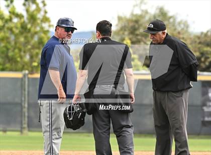 Thumbnail 1 in Aquinas vs. Yorba Linda (National Classic) photogallery.