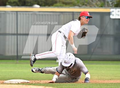 Thumbnail 1 in Aquinas vs. Yorba Linda (National Classic) photogallery.