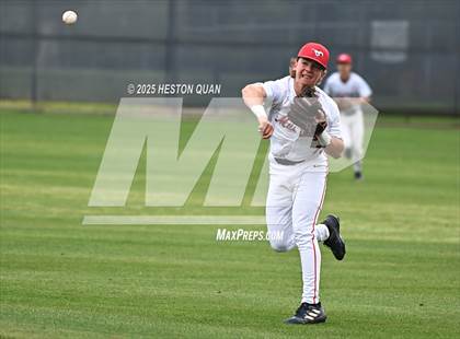 Thumbnail 2 in Aquinas vs. Yorba Linda (National Classic) photogallery.