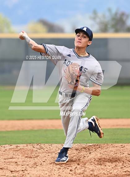 Thumbnail 1 in Aquinas vs. Yorba Linda (National Classic) photogallery.