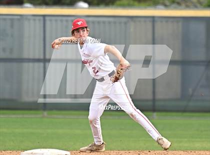 Thumbnail 1 in Aquinas vs. Yorba Linda (National Classic) photogallery.