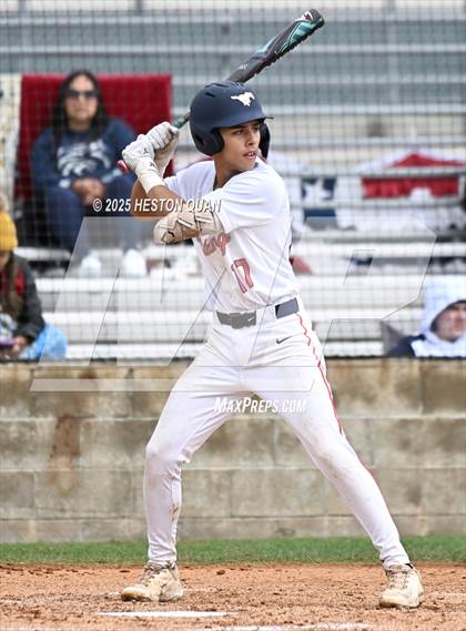 Thumbnail 1 in Aquinas vs. Yorba Linda (National Classic) photogallery.