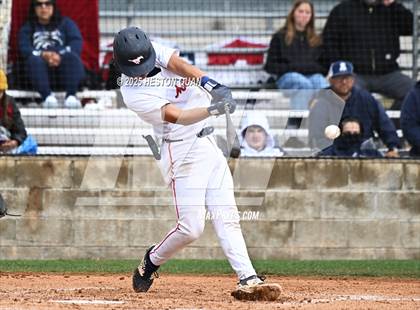 Thumbnail 1 in Aquinas vs. Yorba Linda (National Classic) photogallery.