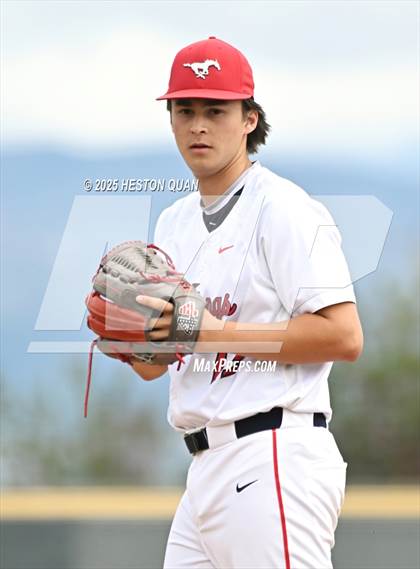 Thumbnail 2 in Aquinas vs. Yorba Linda (National Classic) photogallery.