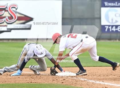 Thumbnail 3 in Aquinas vs. Yorba Linda (National Classic) photogallery.