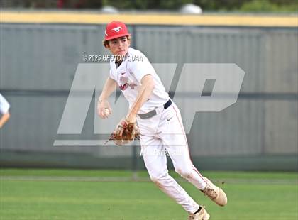 Thumbnail 3 in Aquinas vs. Yorba Linda (National Classic) photogallery.