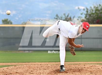 Thumbnail 3 in Aquinas vs. Yorba Linda (National Classic) photogallery.