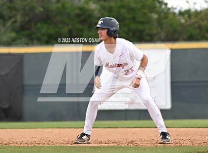 Thumbnail 2 in Aquinas vs. Yorba Linda (National Classic) photogallery.