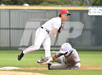 Thumbnail 3 in Aquinas vs. Yorba Linda (National Classic) photogallery.
