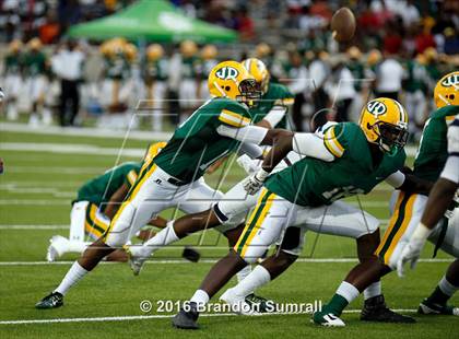 Thumbnail 1 in Park Crossing vs. Jefferson Davis (Montgomery Public Schools Kickoff Classic) photogallery.