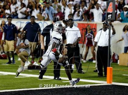 Thumbnail 3 in Park Crossing vs. Jefferson Davis (Montgomery Public Schools Kickoff Classic) photogallery.