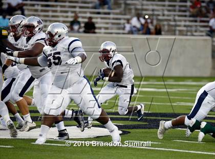 Thumbnail 2 in Park Crossing vs. Jefferson Davis (Montgomery Public Schools Kickoff Classic) photogallery.