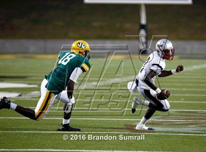 Thumbnail 3 in Park Crossing vs. Jefferson Davis (Montgomery Public Schools Kickoff Classic) photogallery.