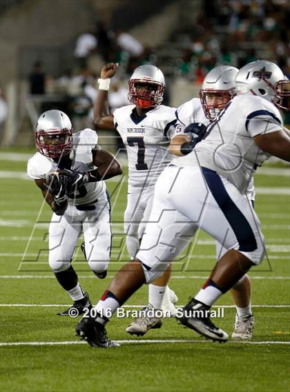 Thumbnail 1 in Park Crossing vs. Jefferson Davis (Montgomery Public Schools Kickoff Classic) photogallery.