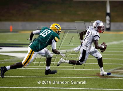 Thumbnail 2 in Park Crossing vs. Jefferson Davis (Montgomery Public Schools Kickoff Classic) photogallery.