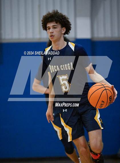 Thumbnail 3 in Boca Ciega vs Northside Christian photogallery.
