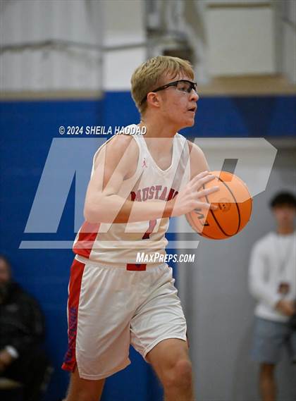 Thumbnail 3 in Boca Ciega vs Northside Christian photogallery.