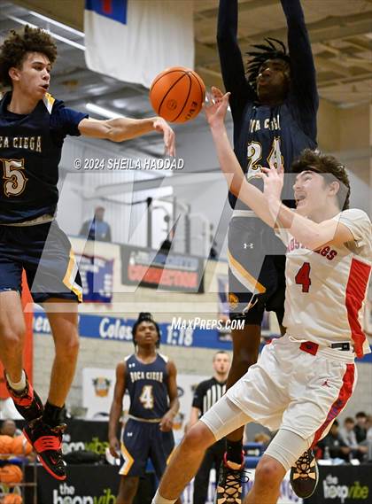 Thumbnail 1 in Boca Ciega vs Northside Christian photogallery.