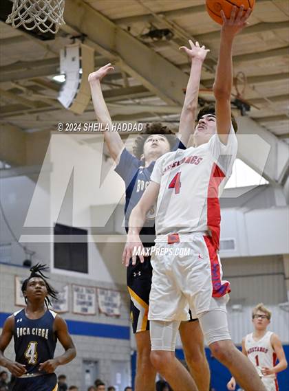 Thumbnail 2 in Boca Ciega vs Northside Christian photogallery.