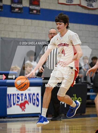 Thumbnail 1 in Boca Ciega vs Northside Christian photogallery.
