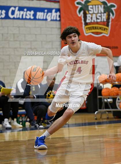 Thumbnail 1 in Boca Ciega vs Northside Christian photogallery.