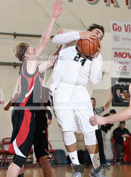 Thumbnail 2 in Woodland Christian vs. Valley Christian (Viking Classic) photogallery.