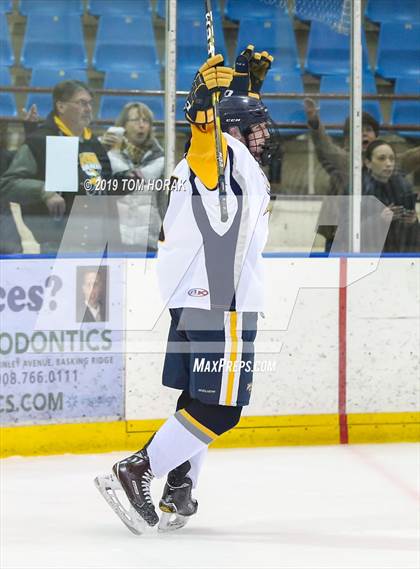 Thumbnail 2 in Vernon vs Sparta/Jefferson (Halvorsen Cup Semifinal) photogallery.