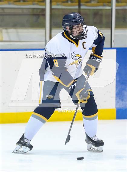 Thumbnail 3 in Vernon vs Sparta/Jefferson (Halvorsen Cup Semifinal) photogallery.