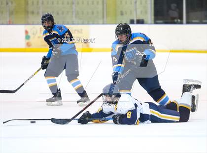Thumbnail 3 in Vernon vs Sparta/Jefferson (Halvorsen Cup Semifinal) photogallery.