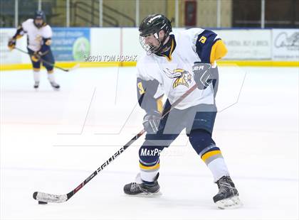 Thumbnail 1 in Vernon vs Sparta/Jefferson (Halvorsen Cup Semifinal) photogallery.