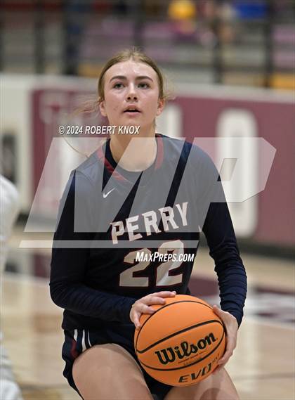 Thumbnail 3 in Perry @ Hamilton photogallery.
