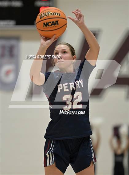 Thumbnail 3 in Perry @ Hamilton photogallery.