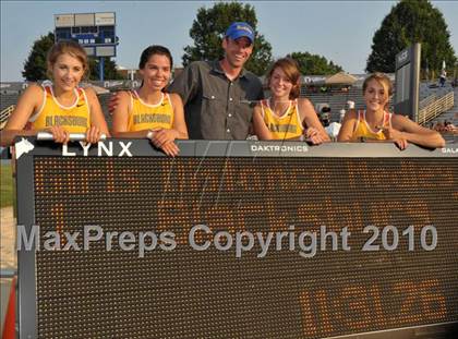 Thumbnail 3 in New Balance Nationals photogallery.