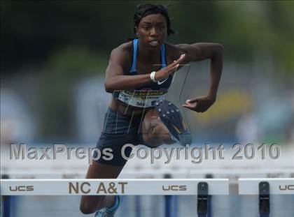 Thumbnail 2 in New Balance Nationals photogallery.