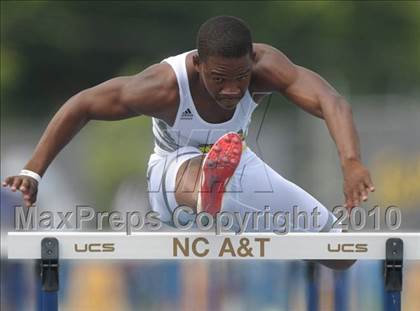 Thumbnail 2 in New Balance Nationals photogallery.