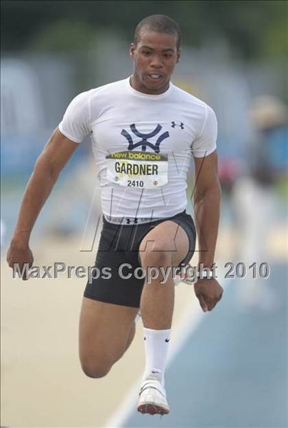 Thumbnail 3 in New Balance Nationals photogallery.