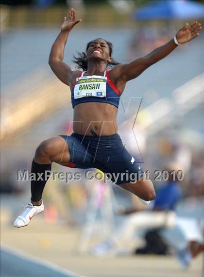 Thumbnail 1 in New Balance Nationals photogallery.