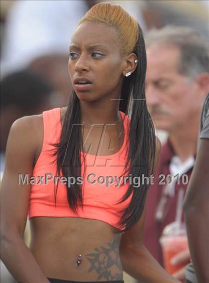 Thumbnail 1 in New Balance Nationals photogallery.