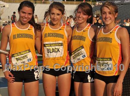 Thumbnail 2 in New Balance Nationals photogallery.