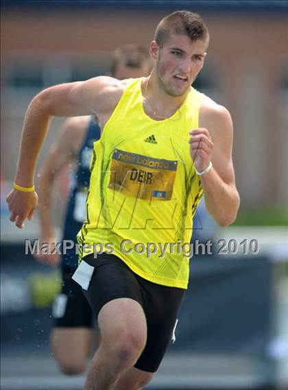 Thumbnail 3 in New Balance Nationals photogallery.
