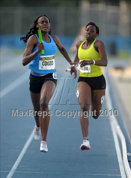 Thumbnail 2 in New Balance Nationals photogallery.