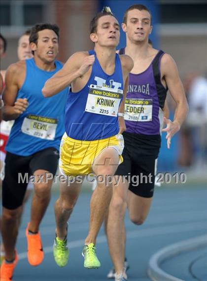 Thumbnail 2 in New Balance Nationals photogallery.