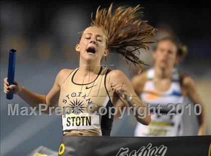 Thumbnail 3 in New Balance Nationals photogallery.