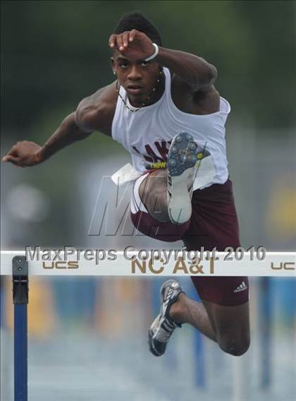 Thumbnail 3 in New Balance Nationals photogallery.