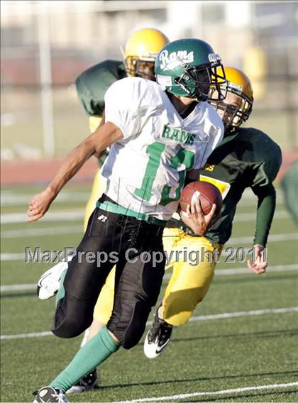 Thumbnail 1 in Dixon @ Vanden  photogallery.